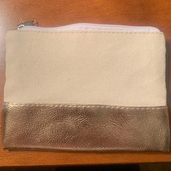 Makeup bag - Picture 2 of 4